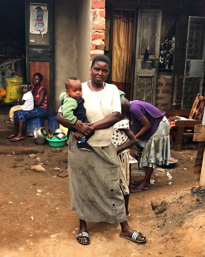 Ladywithbabyandmore_Fotor